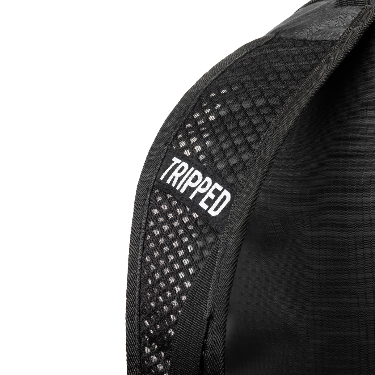 Space-saving travel bag